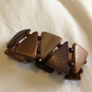 Wood bracelet with triangle shaped beads